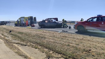 Cuatro miembros de una familia fallecen en un accidente en la A-67 en Palencia y una niña de 9 años resulta herida muy grave