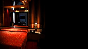 Baja la demanda de servicios adicionales como bar y room service, impactando los ingresos complementarios de los hoteles alojamiento