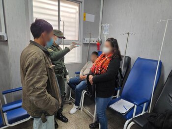 Dos mulas llevaban cápsulas de cocaína en sus estómagos
