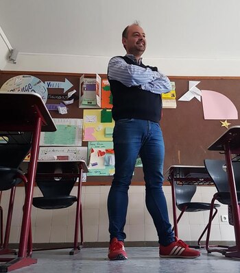 Sergio es profesor hace 17