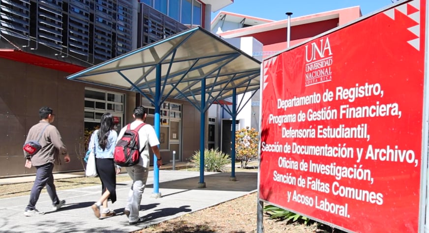 La delegación viajará acompañada por especialistas de la Universidad Nacional y la Universidad de Costa Rica, quienes fungirán como jefe de delegación, mentor y observador científico. Fuente: UNA Comunica