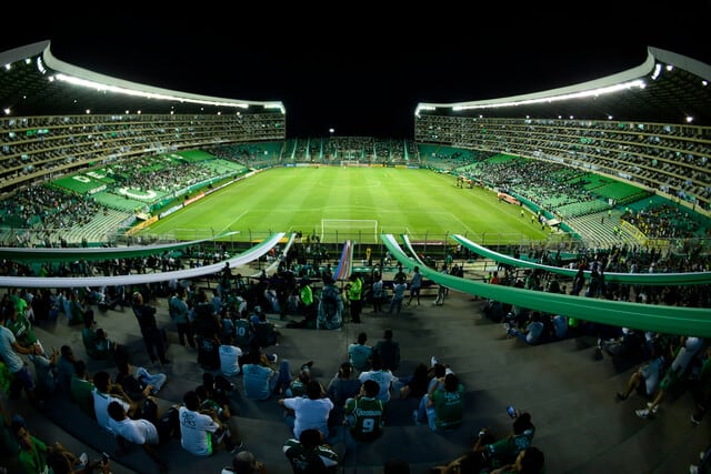 La regulación de la seguridad en el fútbol colombiano abarca el estadio, los accesos, las zonas aledañas, los medios de transporte y los hechos vinculados al partido antes, durante y después del evento - crédito Colprensa