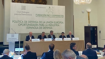 La UE ve "esencial" la relación con la OTAN y asegura que el compromiso con Ucrania seguirá siendo "inquebrantable"