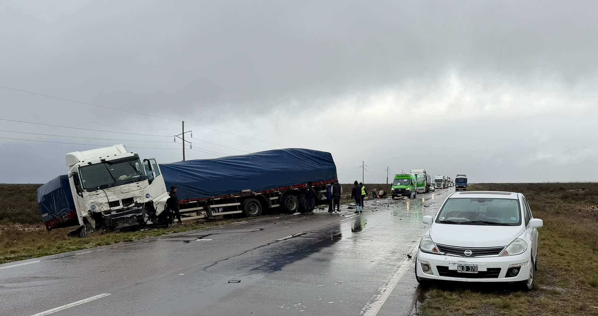 El siniestro vial en la Ruta 251 ocurrió en el kilómetro 158 y dejó además un herido grave trasladado al Hospital de General Conesa.