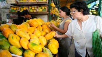La papaya es una fruta