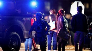 Al menos dos muertos y