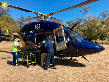 Los uniformados fueron trasladados vía