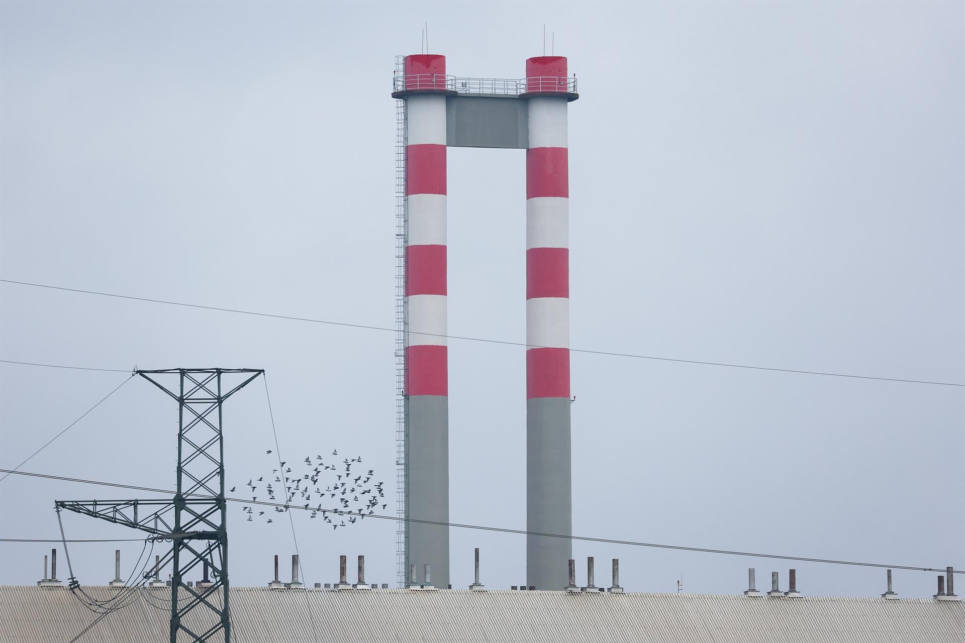 La central nuclear de Paks se apagará por completo en las próximas horas por la caída del nivel del Danubio