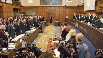 Llegada de los magistrados a