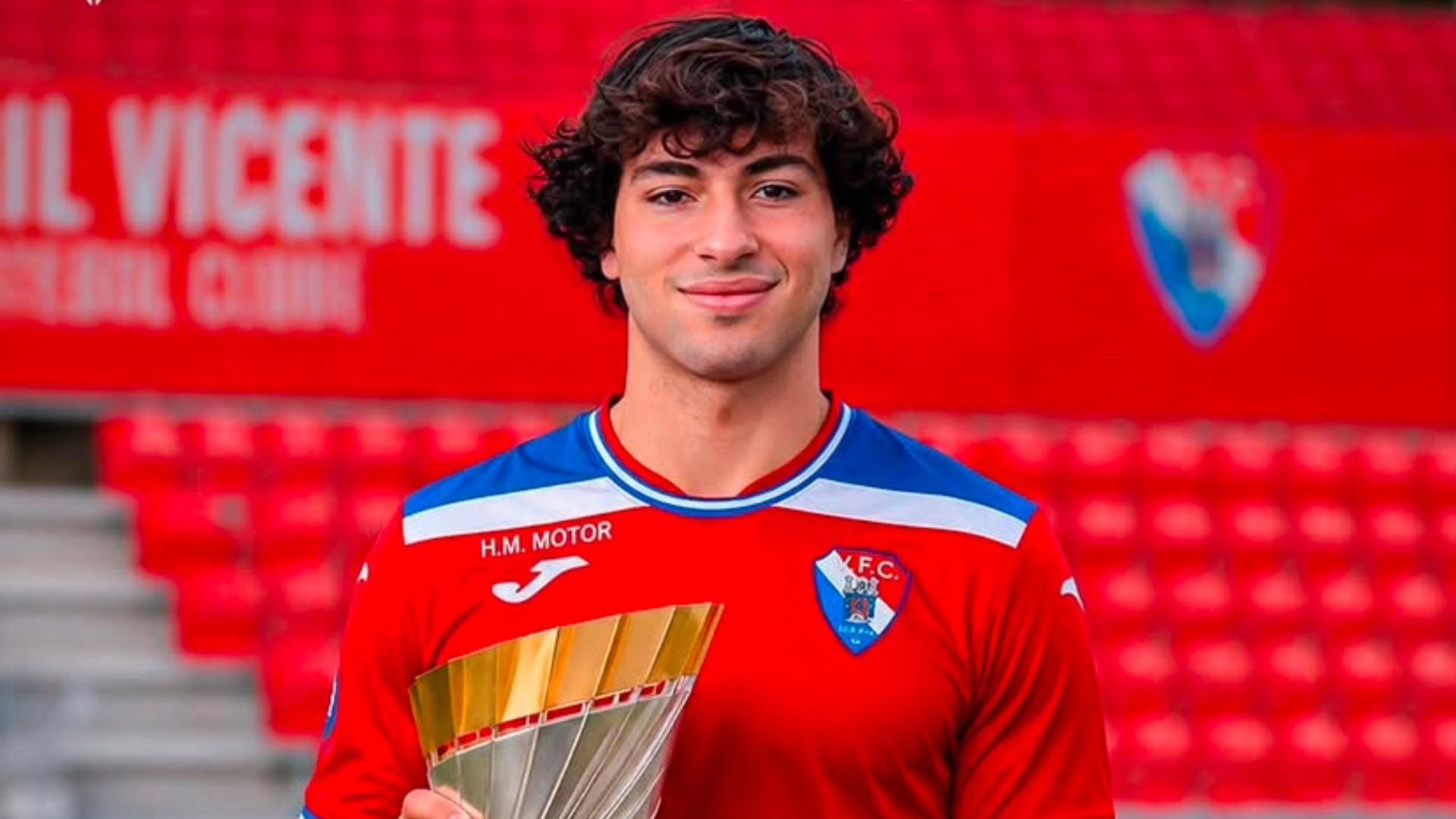 Bassco Soyer se coronó campeón de la Taca Revelacao con Gil Vicente. - Crédito: IA