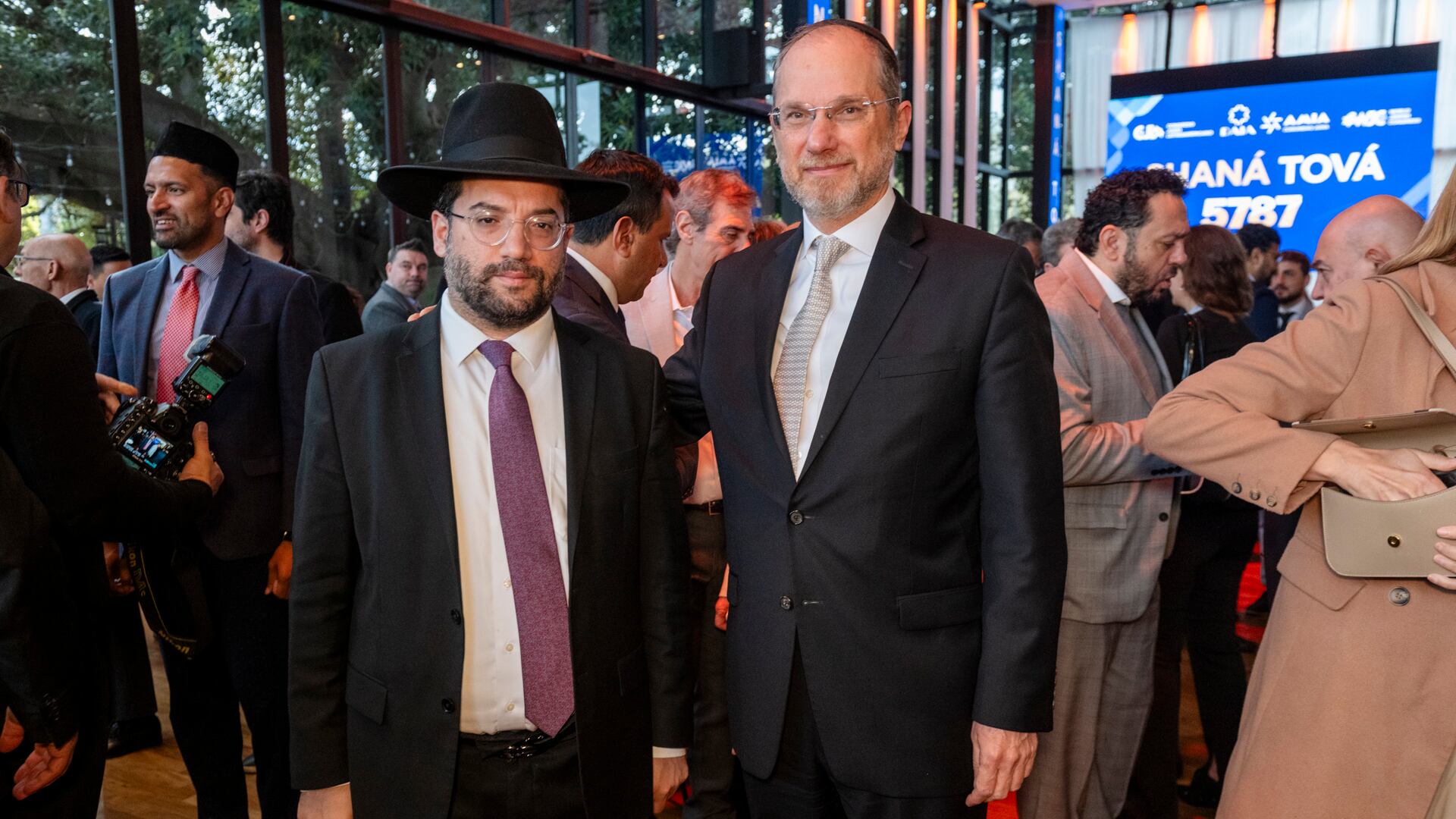 Eliahu Hamra, Gran Rabino de la AMIA, e Isaac Sacca, Gran Rabino de la Comunidad Sefardí de Buenos Aires