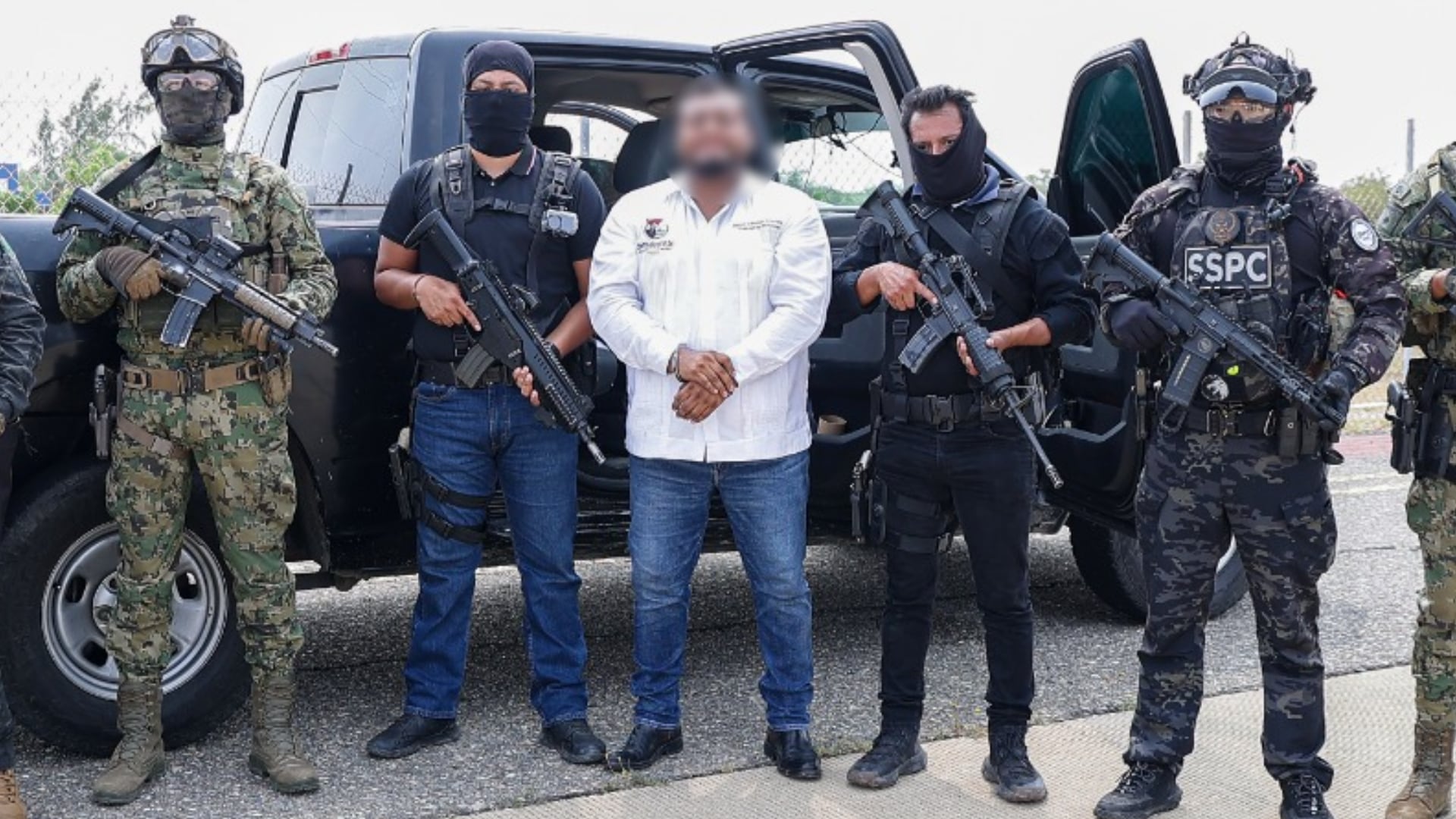El alcalde morenista fue detenido este 23 de septiembre por presuntos vínculos con Los Cromos del CJNG. Crédito: X - @FISCALIA_GobOax