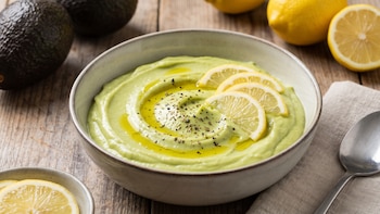 Receta de crema de palta con limón, rápida y fácil