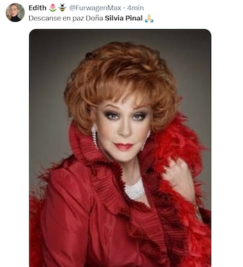 Usuarios reaccionan a la muerte