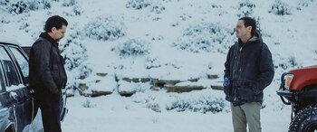 "Blood for Dust" explora la