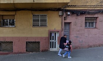 Carrer dels Pirineus, 9, Santa