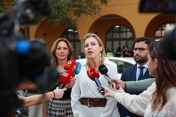 Imagen VR5OIIGTYFH2HNPBF6W72XKZ24