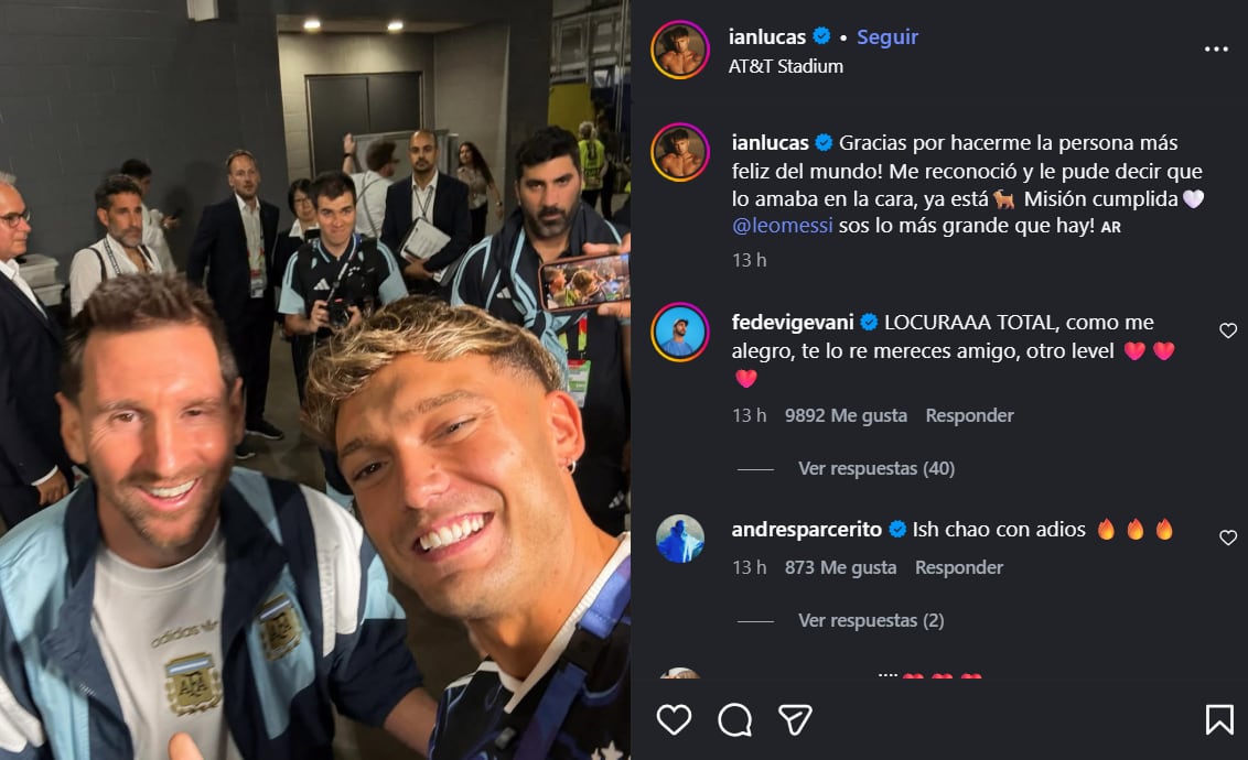 El futbolista Lionel Messi y el creador de contenido Ian Lucas posan sonrientes para una selfie en el estadio AT&T de Arlington, Texas. (Instagram)