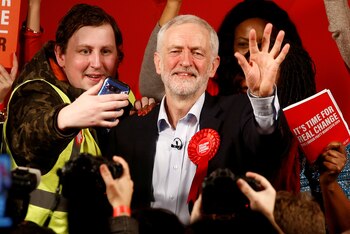 (Reuters/ Henry Nicholls)