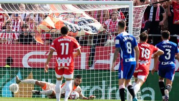 2-1. El Girona gana al