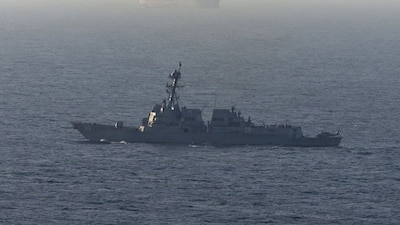 El Comando Central de EEUU completó la última ronda de bombardeos contra Irán y alcanzó otros 90 objetivos del régimen