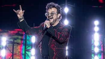 Aleks Syntek se compara con Van Gogh, Galileo Galilei y otros “personajes visionarios repudiados” en su época