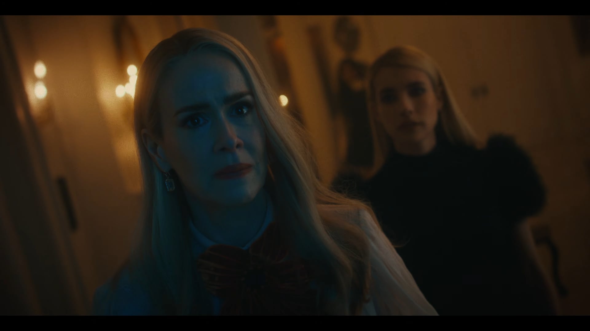 Sarah Paulson vuelve como Cordelia Goode y la trama anticipa una amenaza contra las brujas de Coven (FX/Disney+)