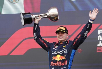 Max Verstappen celebra su victoria