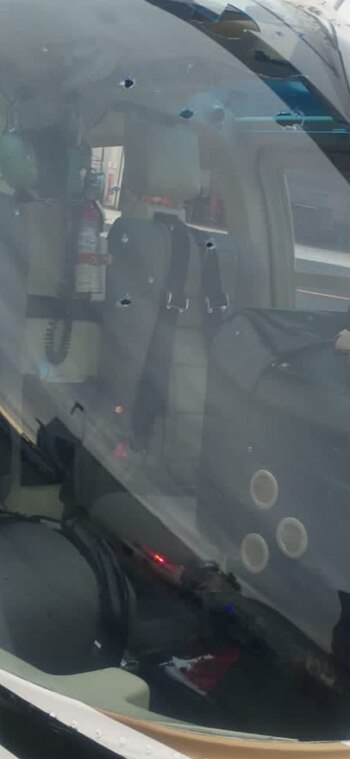 Diversos impactos de bala perforaron