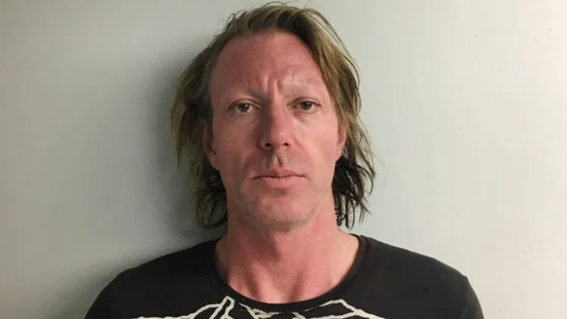 Elijah Blue Allman enfrenta múltiples cargos criminales en New Hampshire mientras permanece internado.(Créditos: Concord Police Dept.)