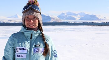 Ellie Mackay, directora ejecutiva de