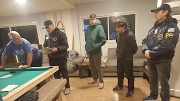 “El empleado infiel” de Tandanor: el operativo que terminó con más de 360 mil dólares secuestrados y una pista manuscrita