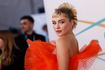 Florence Pugh posa a su