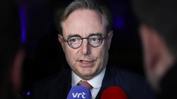 Bélgica enfría el choque con