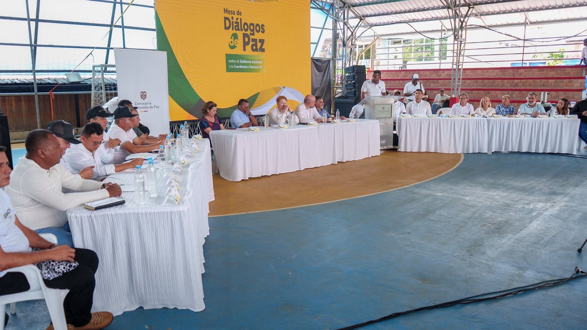 Disidencia de las Farc le insistió a Abelardo de la Espriella que no acabe con el proceso de paz: “Estamos firmes”