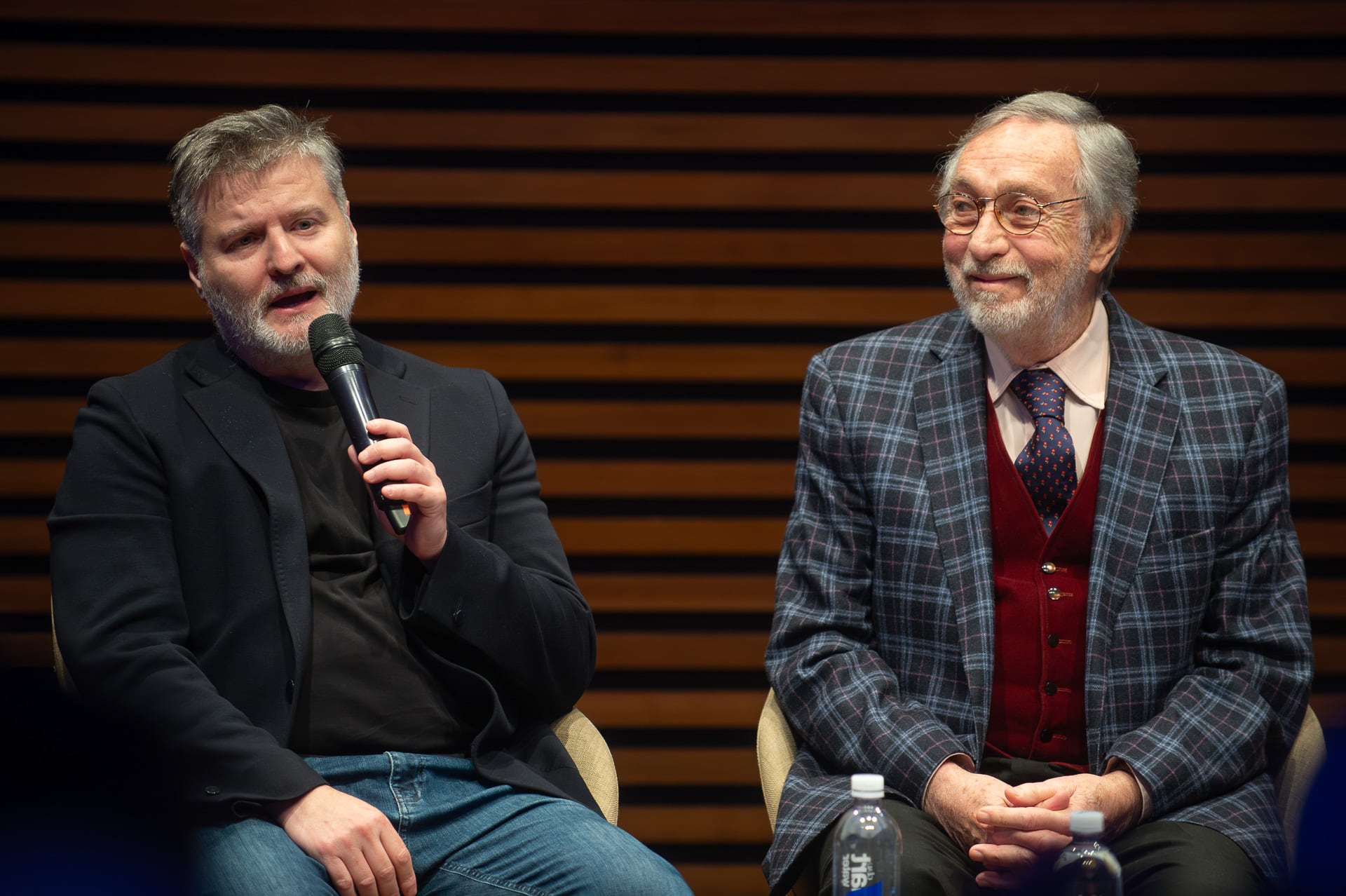 El escritor y director Gastón Duprat junto a Brandoni (Jaime Olivos)