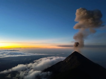 El INGUAT reiteró que deben respetarse las áreas restringidas alrededor del volcán de Fuego en Guatemala. (Cortesía: Coordinadora Nacional para la Reducción de Desastre)