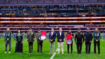 Por qué la FMF homenajeó al Ejército Mexicano y fuerzas armadas en el Estadio Azteca