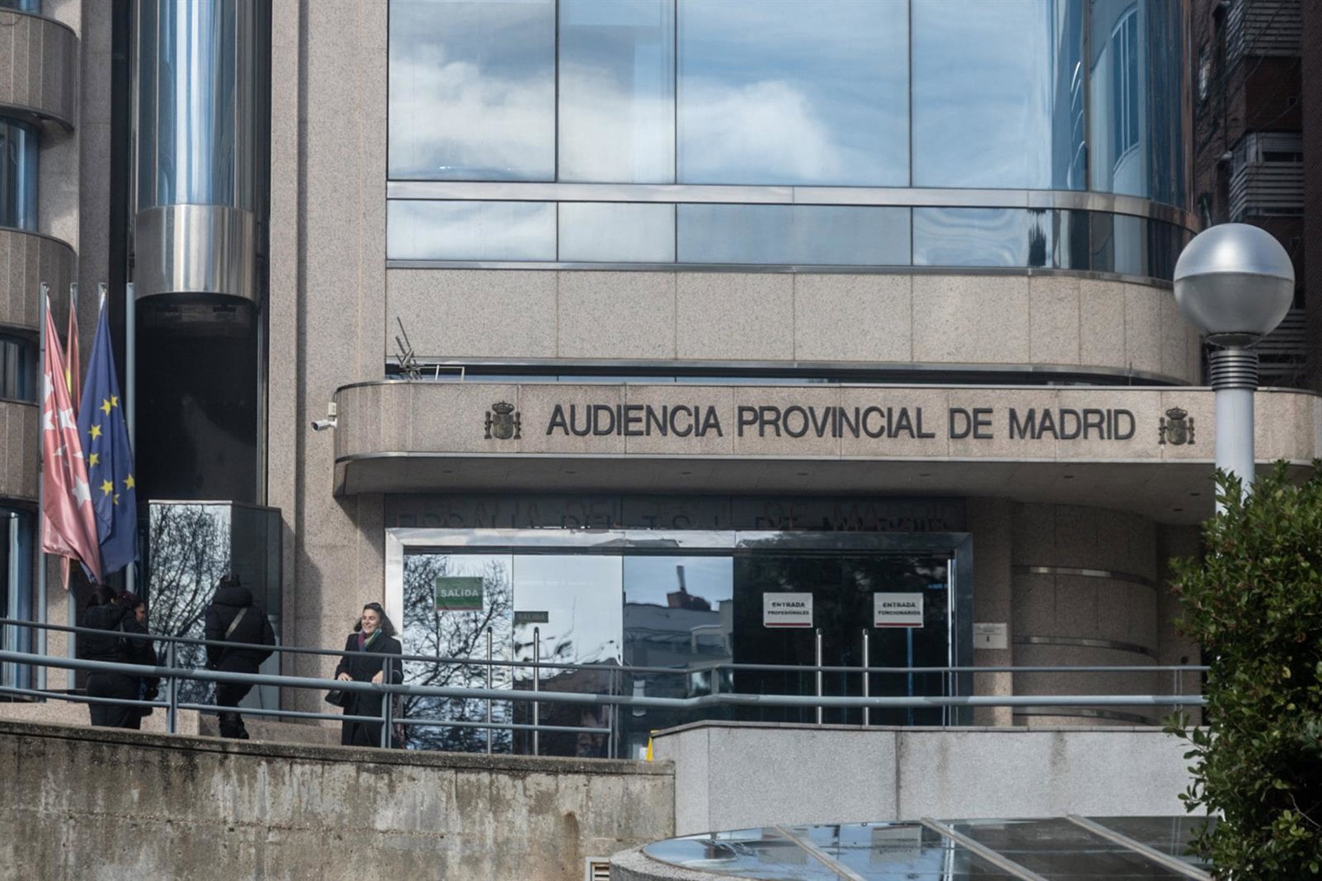 Exterior de la sede de la Audiencia Provincial de Madrid. (Ricardo Rubio - Europa Press)
