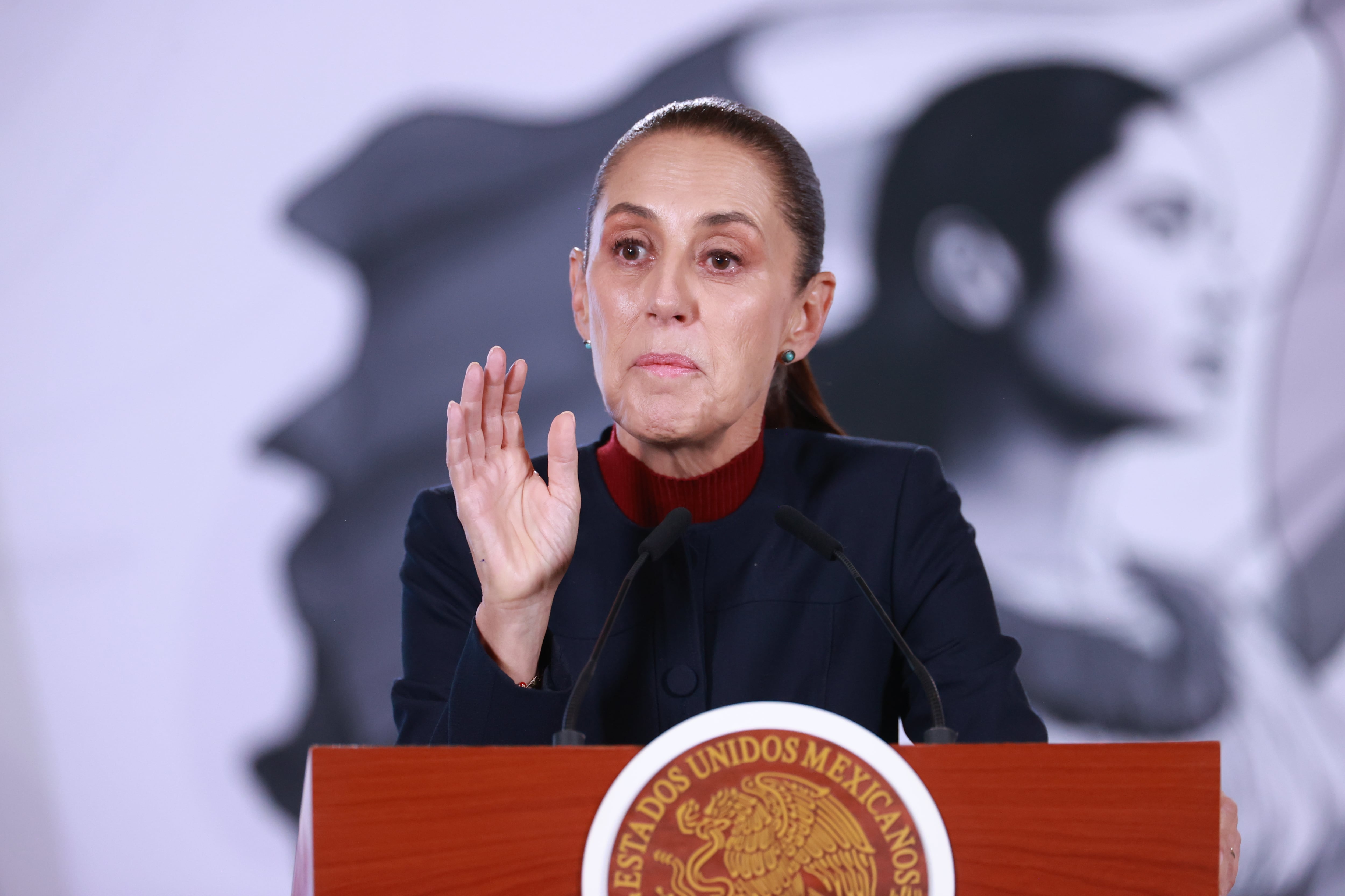 México exige visa a los ciudadanos peruanos desde ese año, mientras que Perú adoptó posteriormente la misma medida para los mexicanos bajo el principio de reciprocidad
