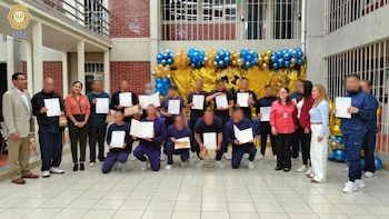 17 reos recibieron sus certificados de primaria, secundaria y preparatoria en sistema abierto en CDMX