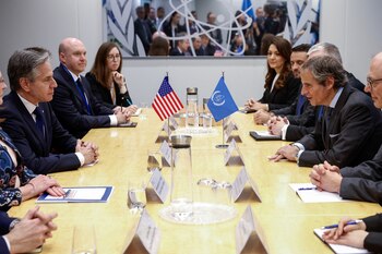 Blinken y Grossi, en el