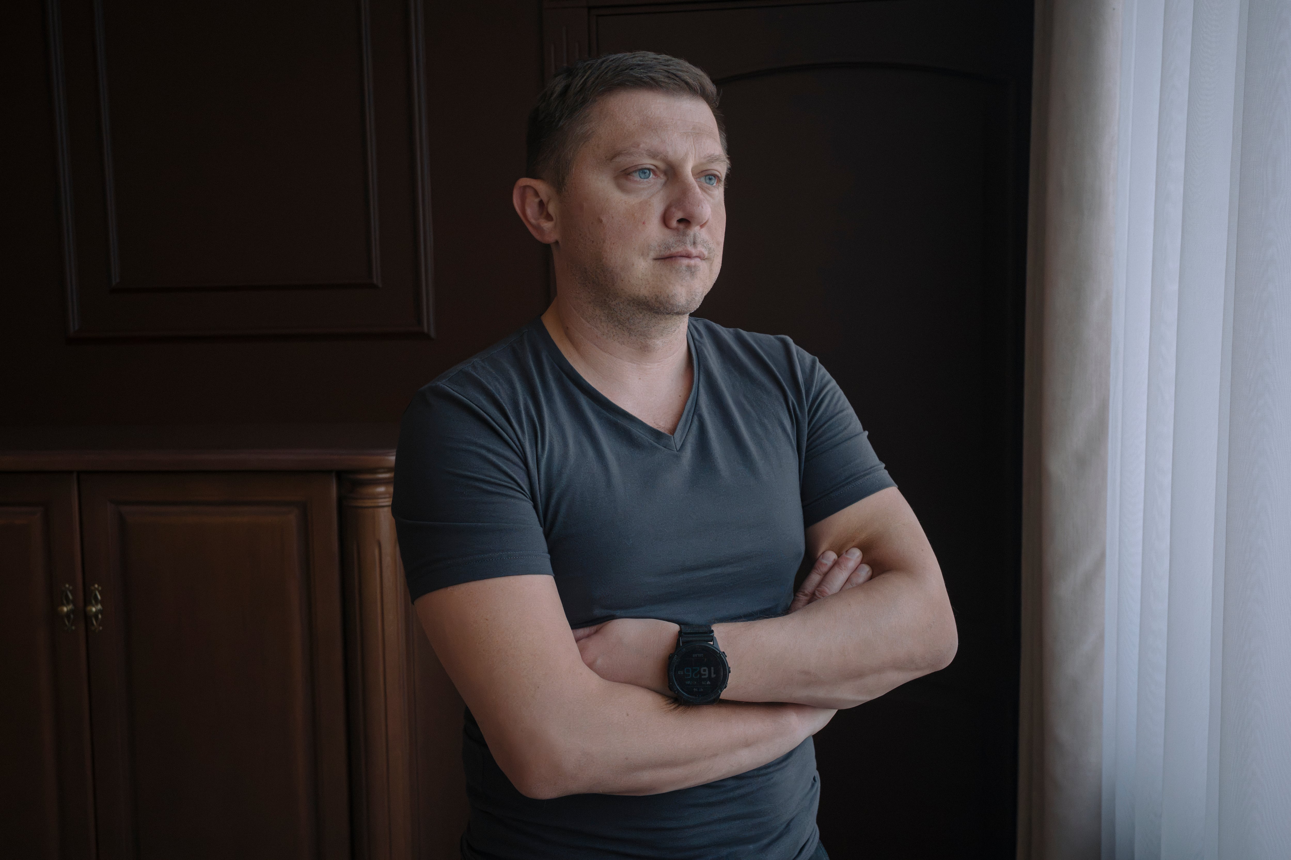 Yevhen Pikalov, viceministro de Justicia de Ucrania, afirmó que los jóvenes detenidos en casos relacionados con Rusia estaban motivados por dinero, no por traición (Serhiy Morgunov/Para The Washington Post)