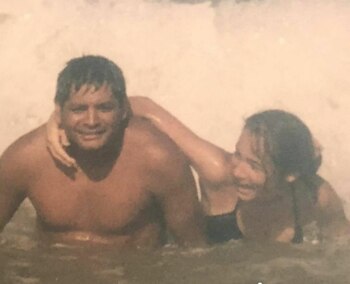 Rocío junto a su papá,