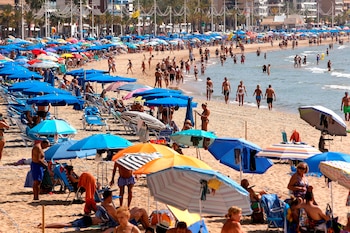 El impacto en el resto de países europeos, especialmente en Alemania, Francia o Reino Unido, acabaría repercutiendo inevitablemente en la temporada estival. (EFE/MORELL/Archivo)