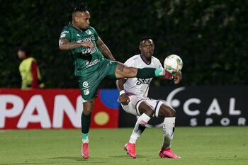 Jarlan Barrera se fue del