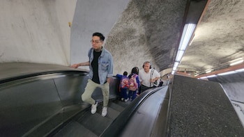 Metro CDMX alerta a usuarios: evita estas acciones al utilizar las escaleras eléctricas