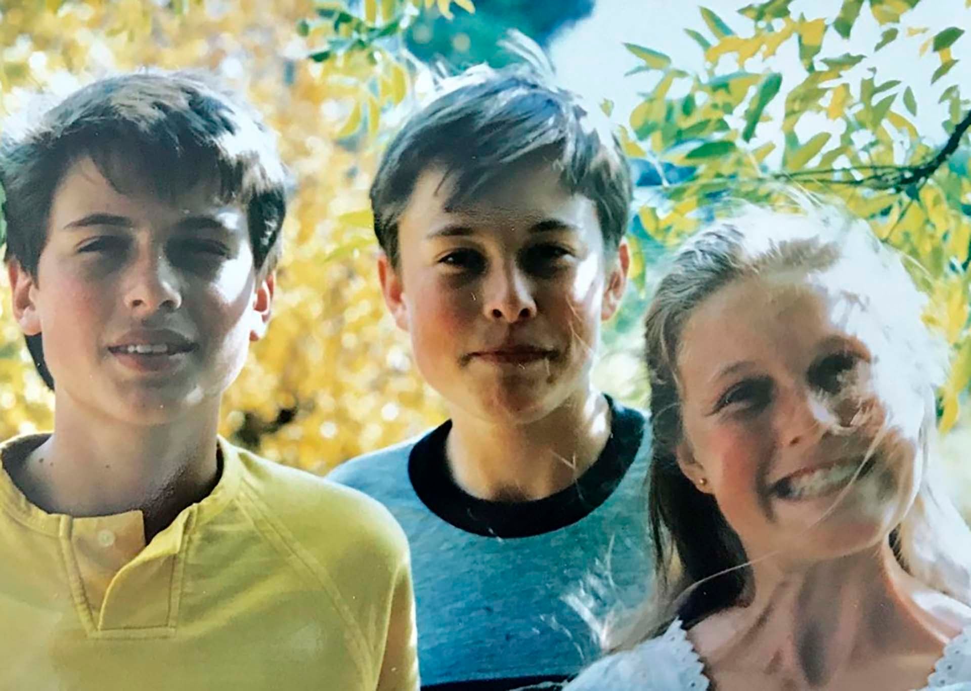 Maye Musk afirmó que la conducta privada de su hijo difiere de la percepción pública sobre su figura. (Instagram Maye Musk)