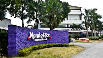 Garantizan empleo en la planta de Oreo y Milka en Pacheco: los detalles del acuerdo que redefine condiciones laborales