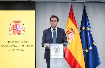 El ministro de Economía, Comercio y Empresa, Carlos Cuerpo, durante una rueda de prensa, en la sede del Ministerio